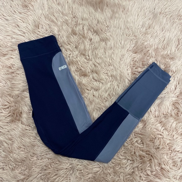 ✨GYMSHARK WOMENS SET SIZE MEDIUM - Picture 4 of 6